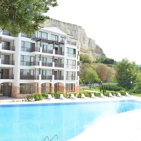 Gardens * בלצ'יק