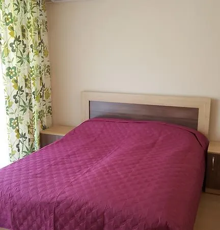 Gardens דירה בלצ'יק